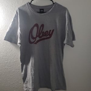 OBEY T SHIRT